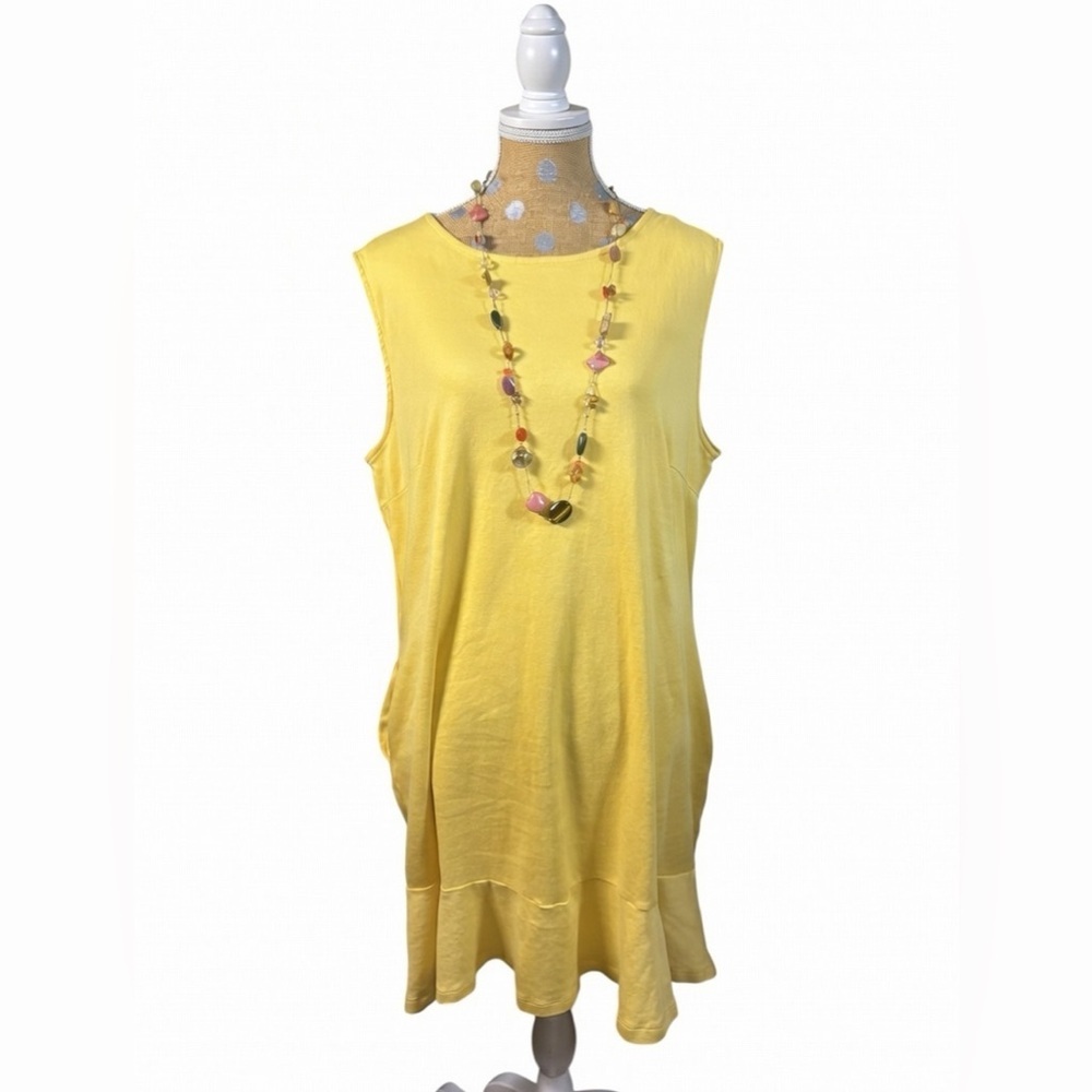New York & Company Yellow Sleeveless Women's Dress